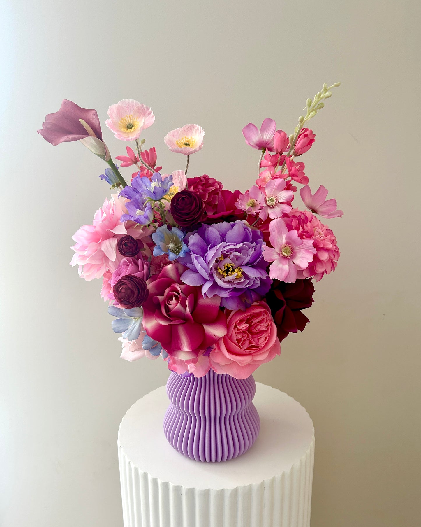 Luxe Faux Floral Arrangement in 3D Printed Vase- Medium 180 Degree