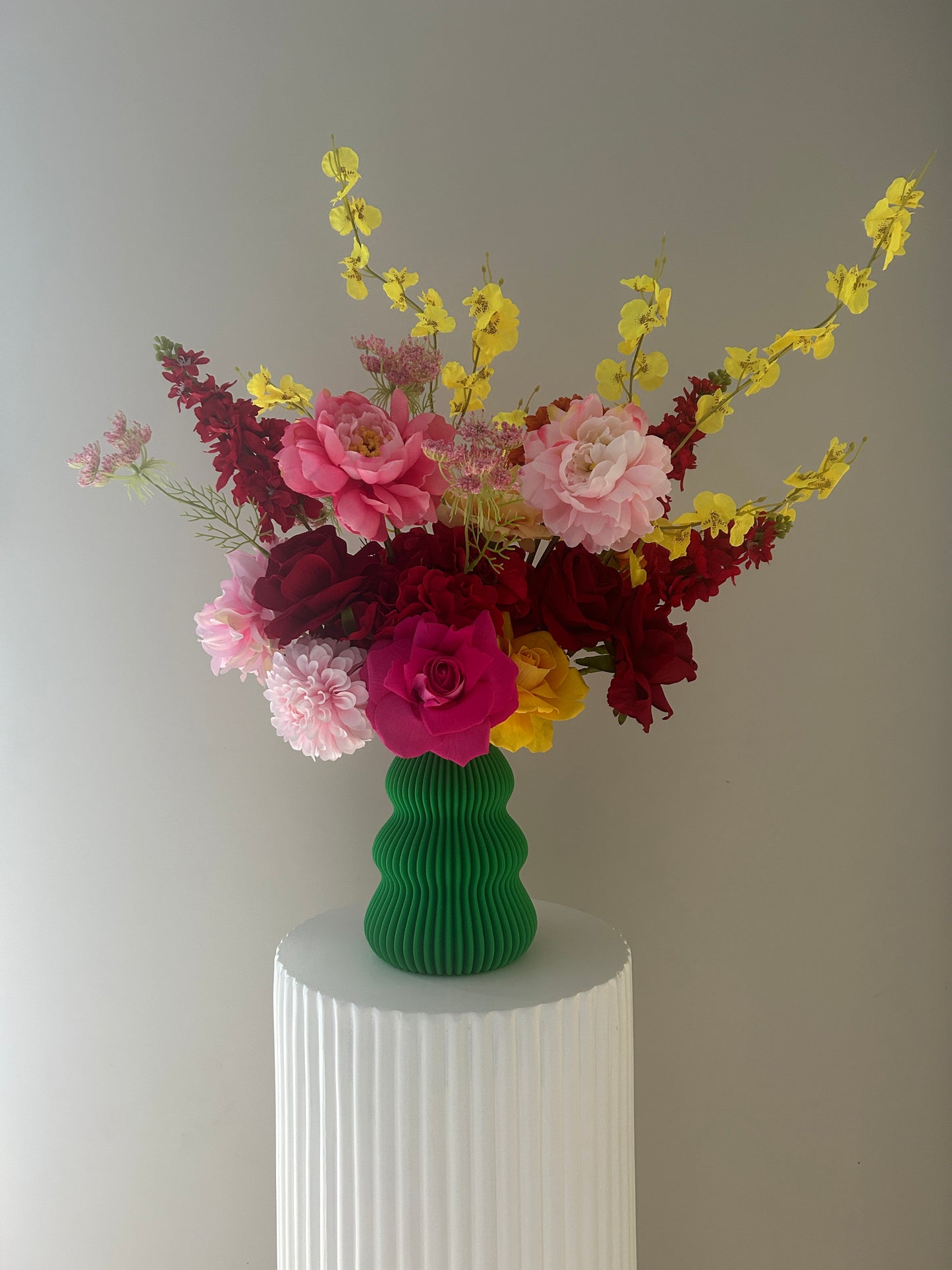 Luxe Faux Floral Arrangement in 3D Printed Vase- Medium 180 Degree